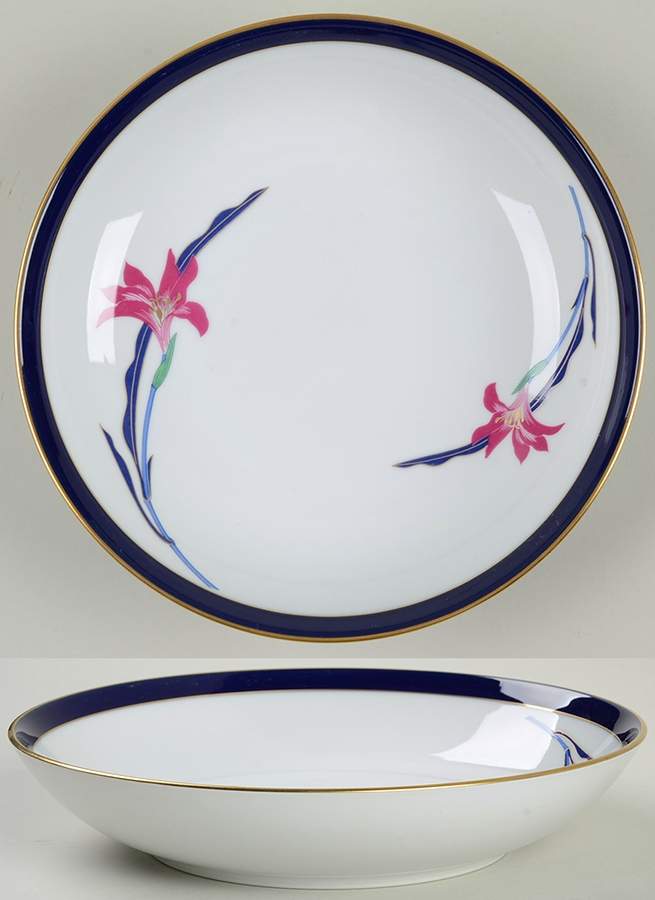 Lily Coupe Soup Bowl by Koransha-1