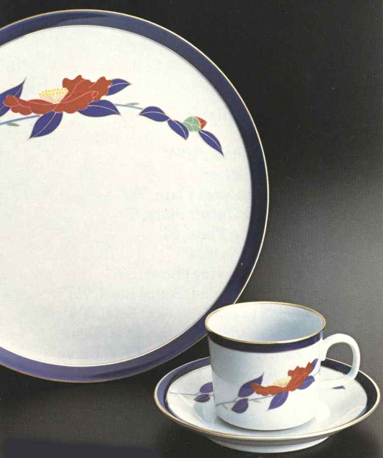 Sasanqua Dinner Plate by Koransha-1