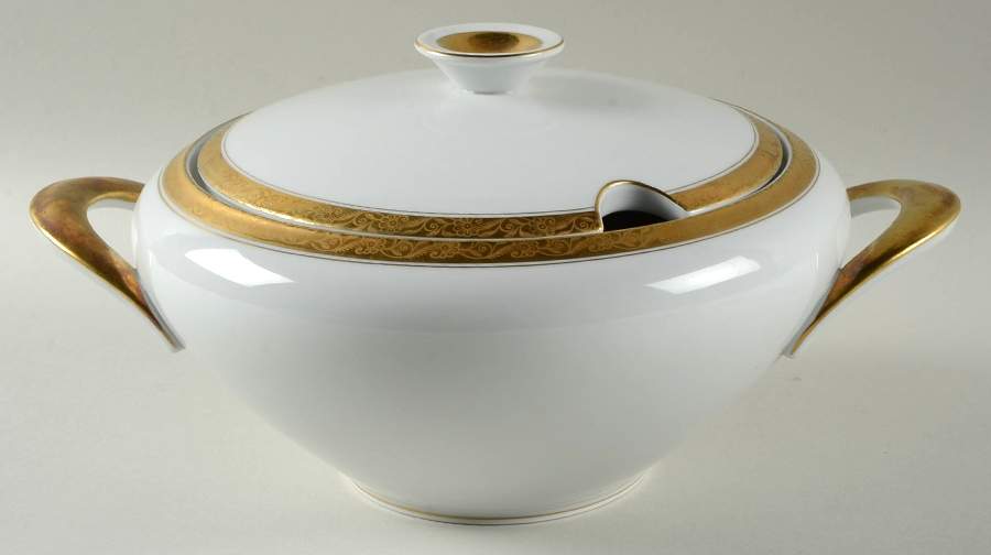 404 Tureen &  Lid by KPM-1