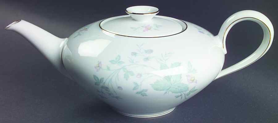 629 (White Background) Teapot & Lid by KPM-1