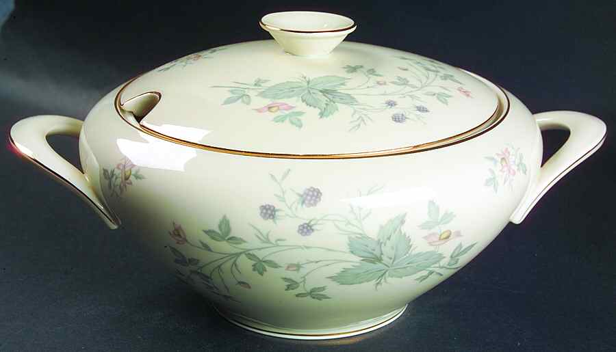 629 (Cream Background) Tureen &  Lid by KPM-1