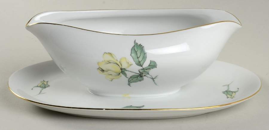 674 Gravy Boat with Attached Underplate by KPM-1