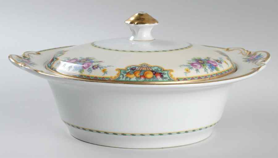Beverly Round Covered Vegetable by KPM-1