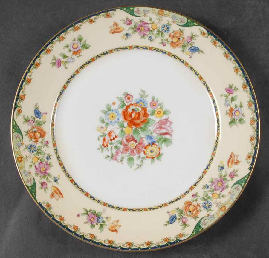 Kingsly Luncheon Plate by KPM-1