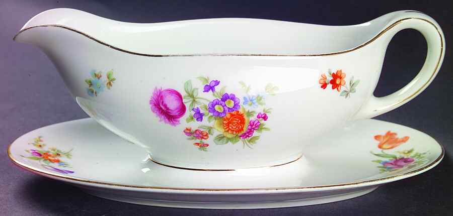 KPM2 Gravy Boat with Attached Underplate by KPM-1