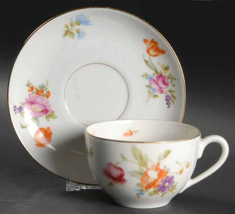 KPM2 Flat Cup & Saucer Set by KPM-1