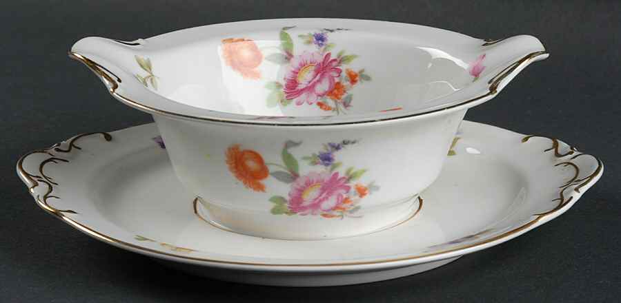 KPM2 Gravy Boat with Attached Underplate by KPM-1