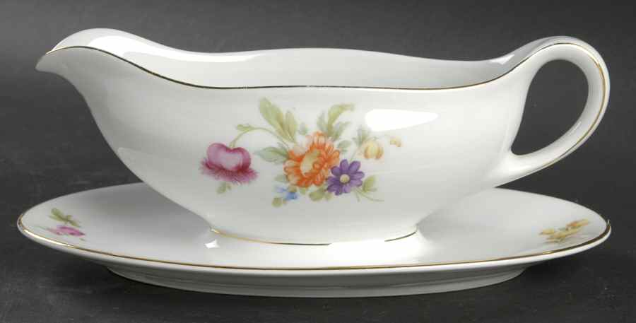 KPM2 Gravy Boat with Attached Underplate by KPM-1