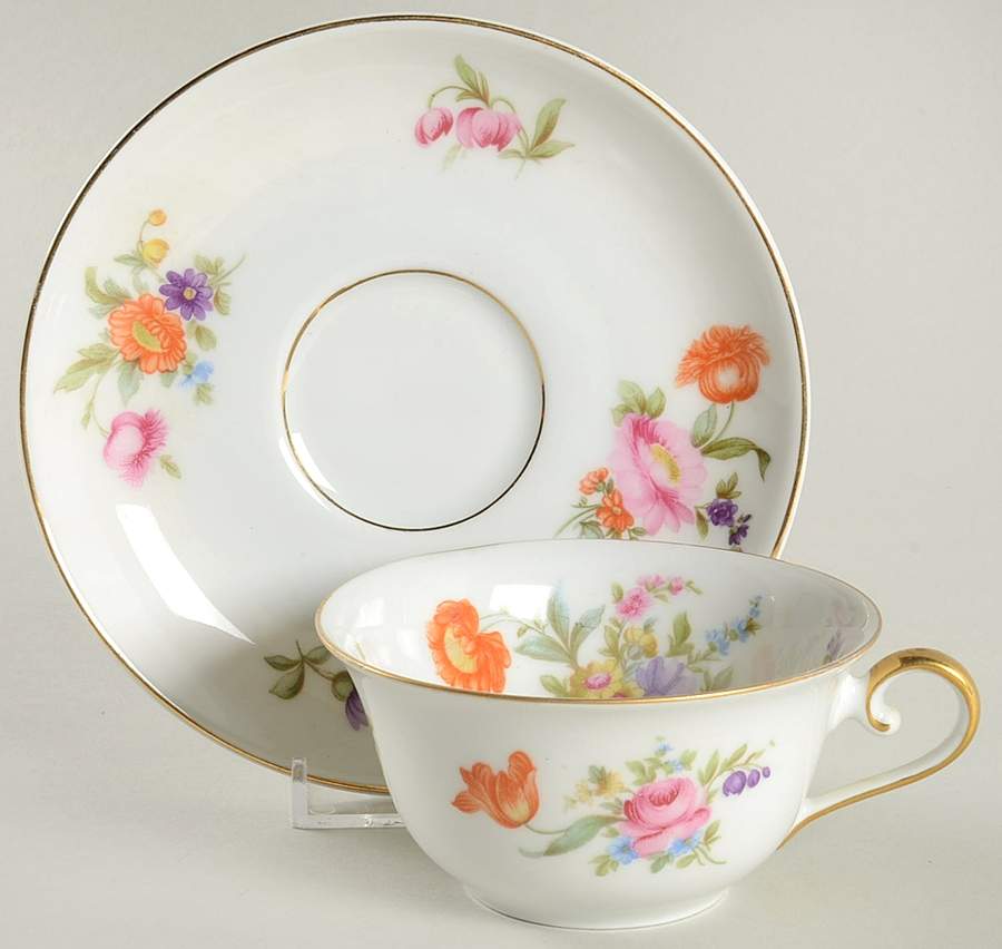 KPM2 Flat Cup & Saucer Set by KPM-1