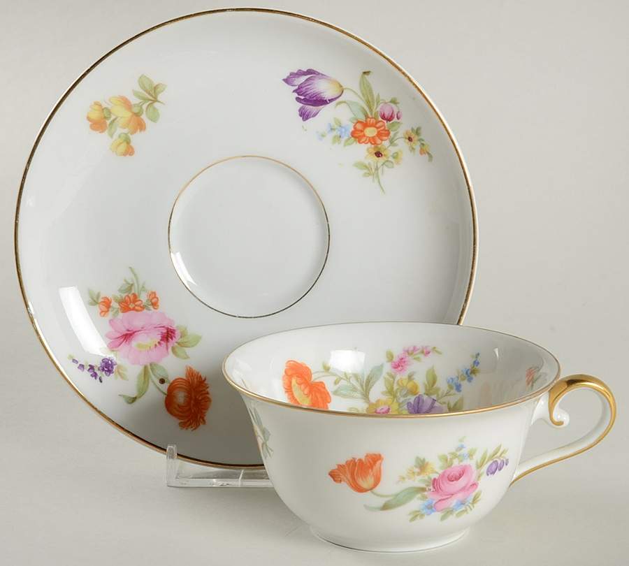 KPM2 Flat Cup & Saucer Set by KPM-1