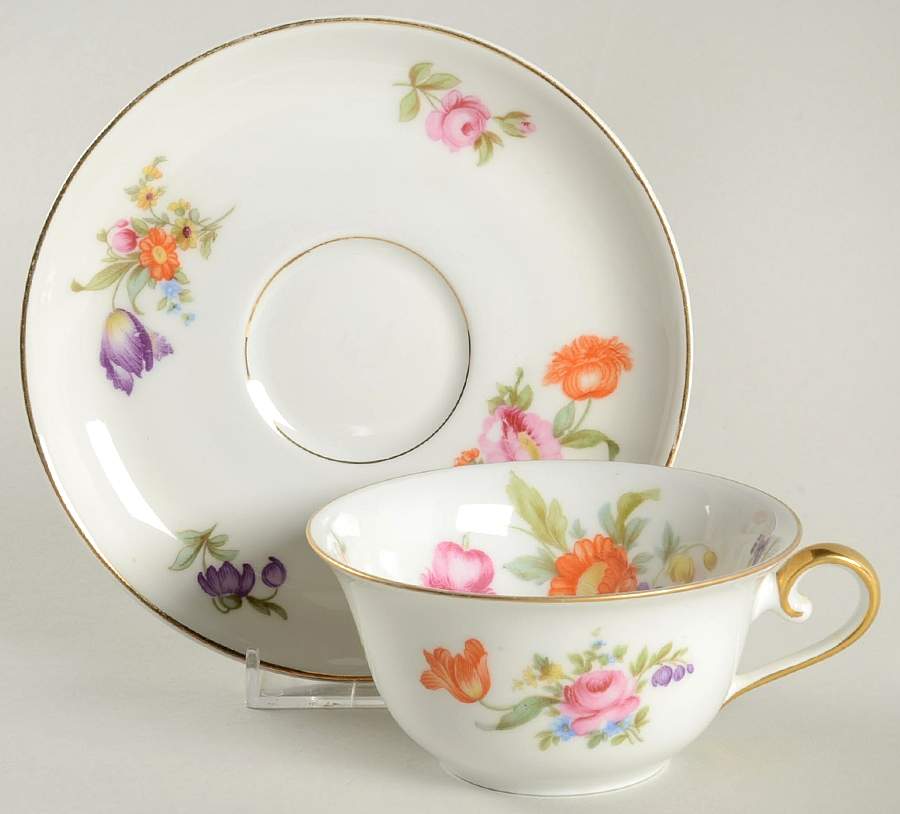 KPM2 Flat Cup & Saucer Set by KPM-1