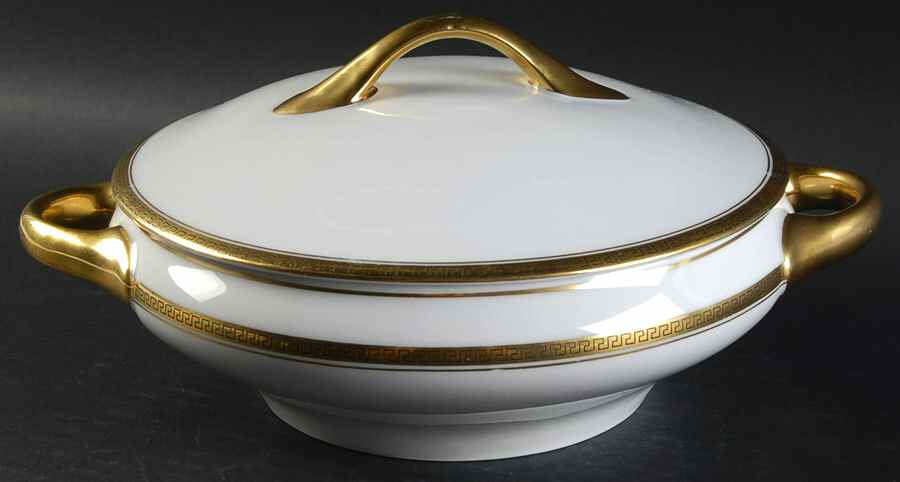 26401 Round Covered Vegetable by KPM-1