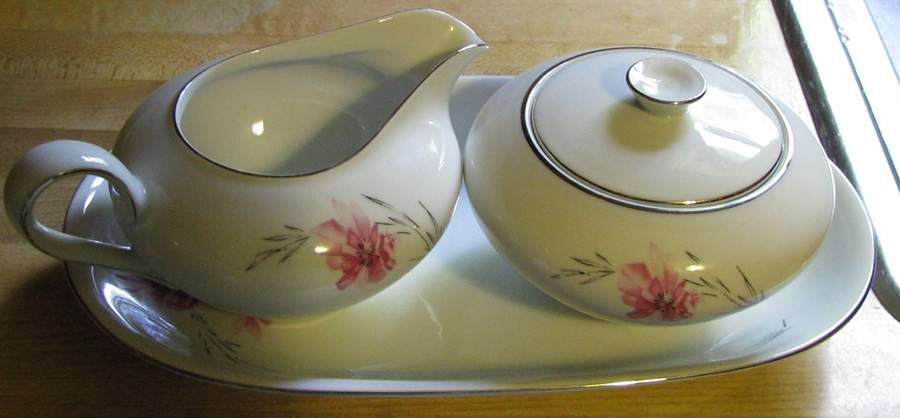 KPM39 Creamer by KPM-1