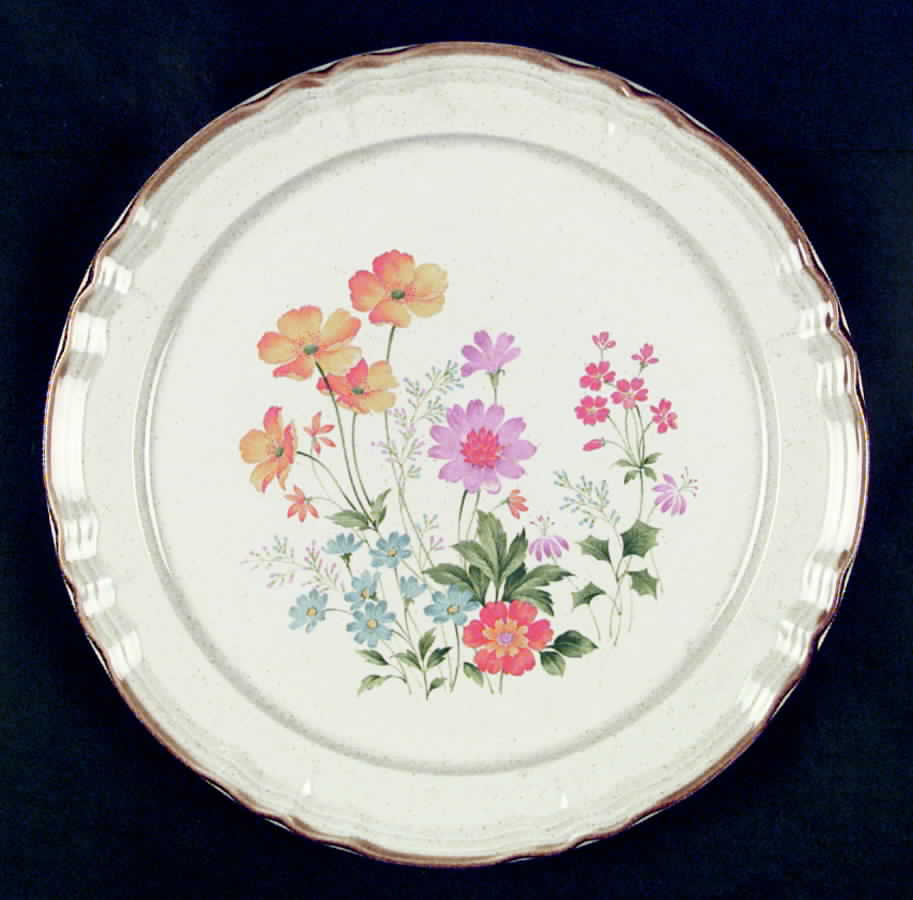 Orchestra Dinner Plate by Kristin Lee-1