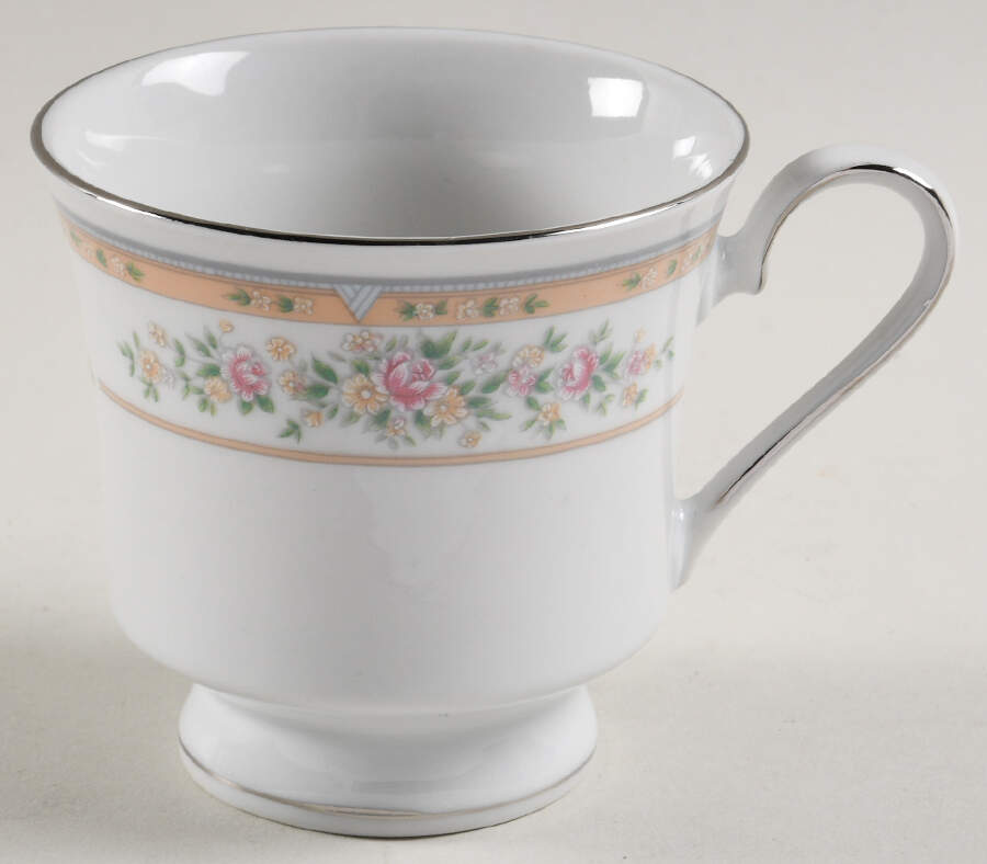 KSA1 Footed Cup by Kentfield & Sawyer-1