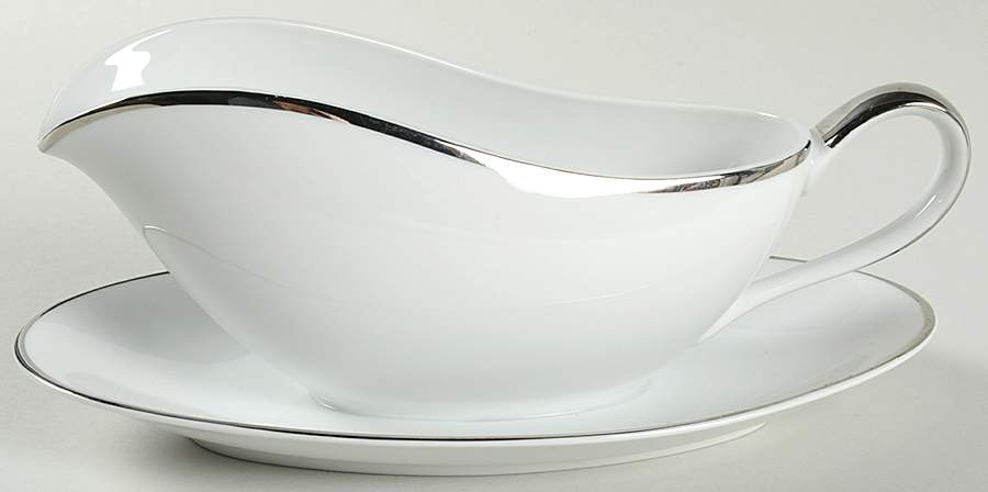 Wedding Band Gravy Boat with Attached Underplate by Kessington-1
