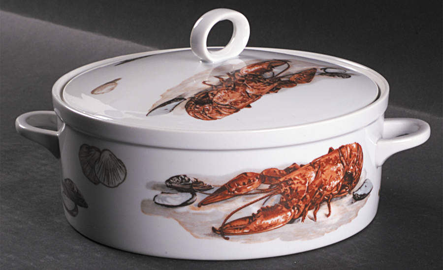 JKW5 2 Qt Round Covered Casserole by JKW Bavaria-1