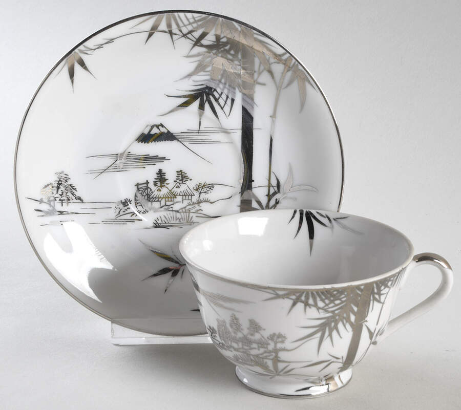 KUT1 Footed Cup & Saucer Set by Kutani-1
