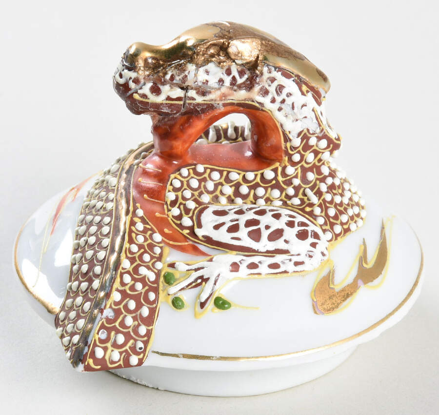 KUT24 Lid for Creamer by Kutani-1
