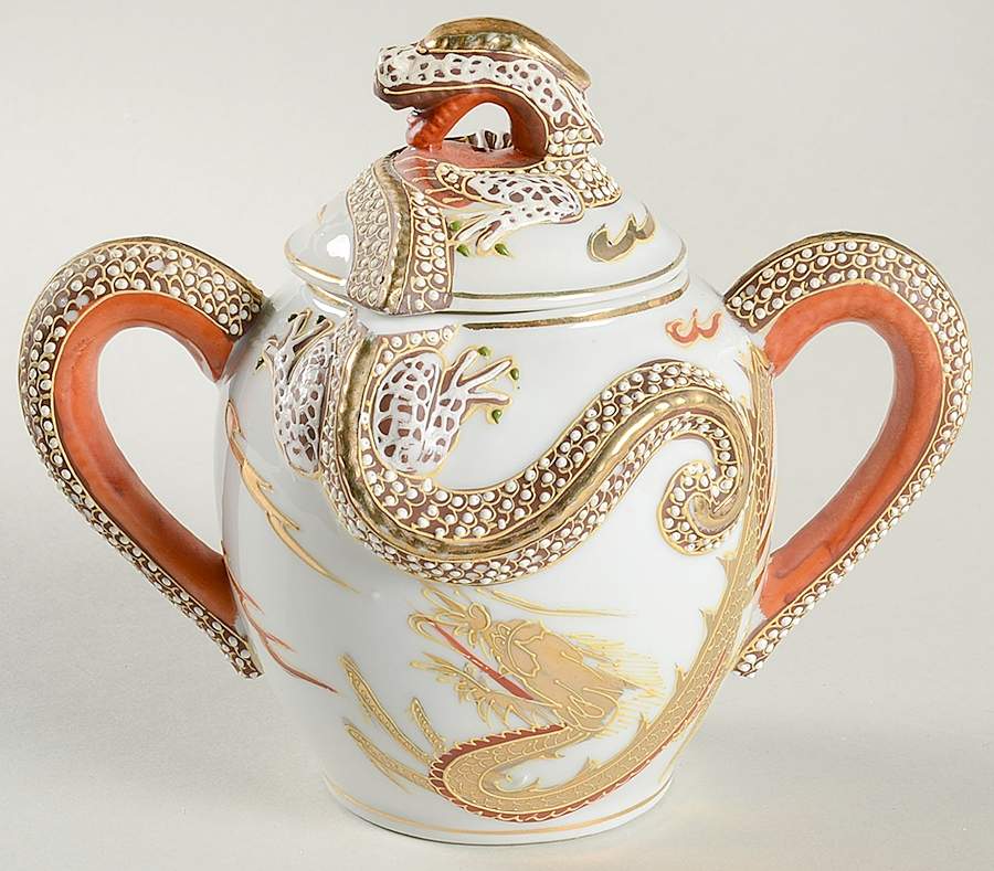 KUT24 Sugar Bowl & Lid by Kutani-1