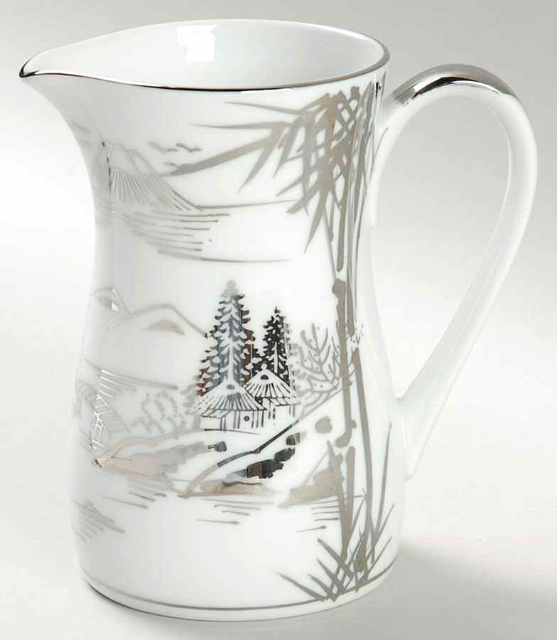 KUT3 Creamer by Kutani-1