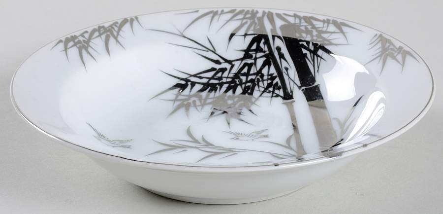KUT34 Rim Fruit/Dessert (Sauce) Bowl by Kutani-1