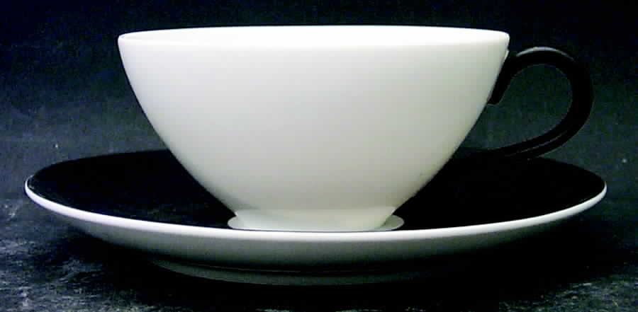 Horizon Flat Cup & Saucer Set by Kyoto-1