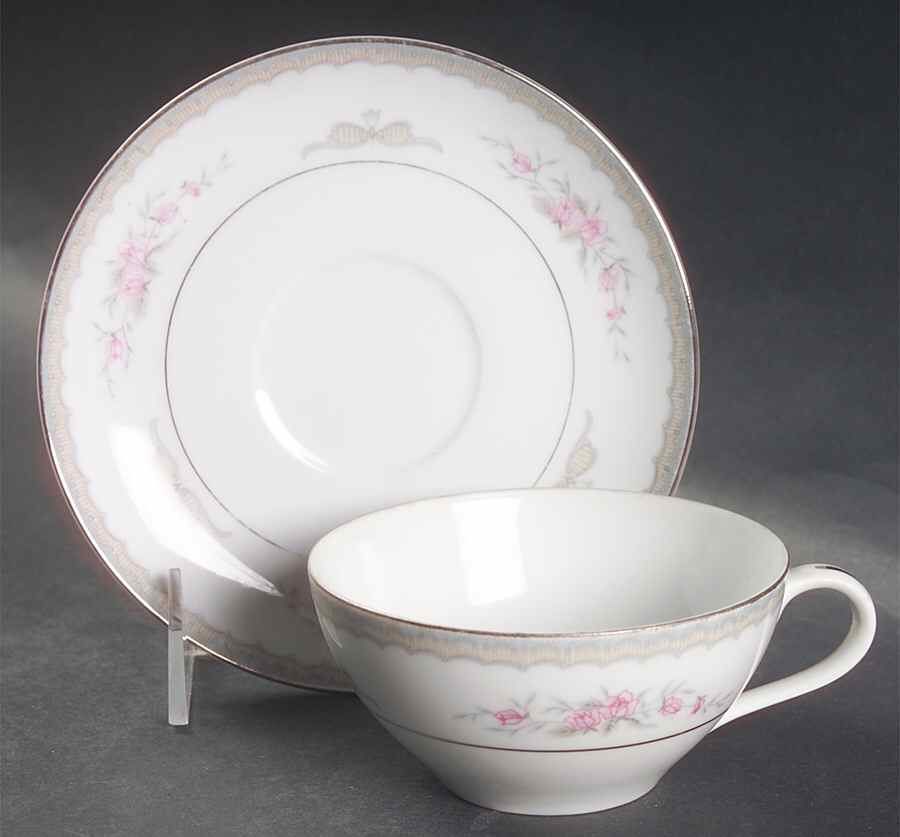 Edgewood Flat Cup & Saucer Set by Kyoto-1