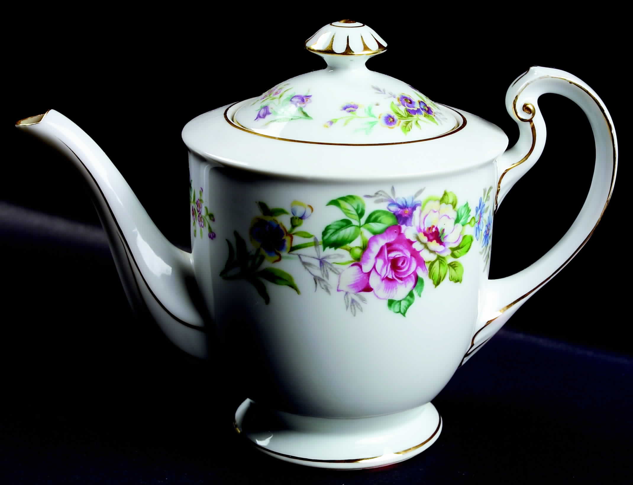 Flora Teapot & Lid by Kyoto-1