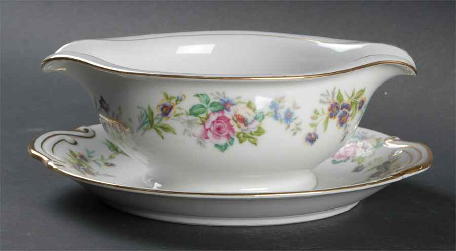 Flora Gravy Boat with Attached Underplate by Kyoto-1