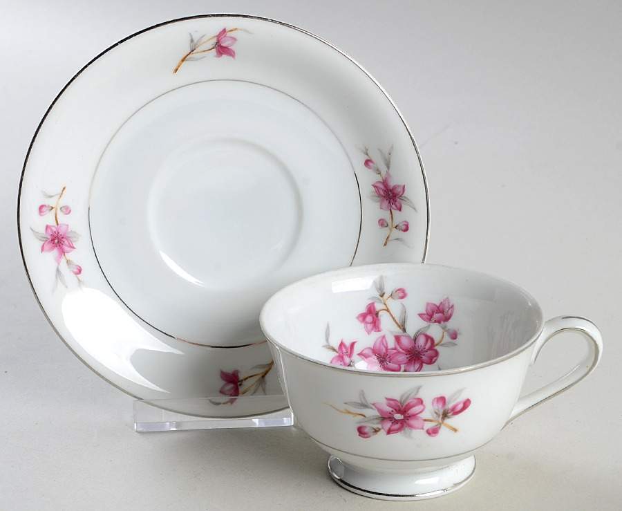 Georgia Footed Cup & Saucer Set by Kyoto-1
