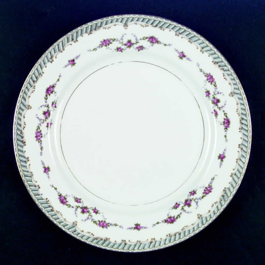 Hampton Dinner Plate by Kyoto-1