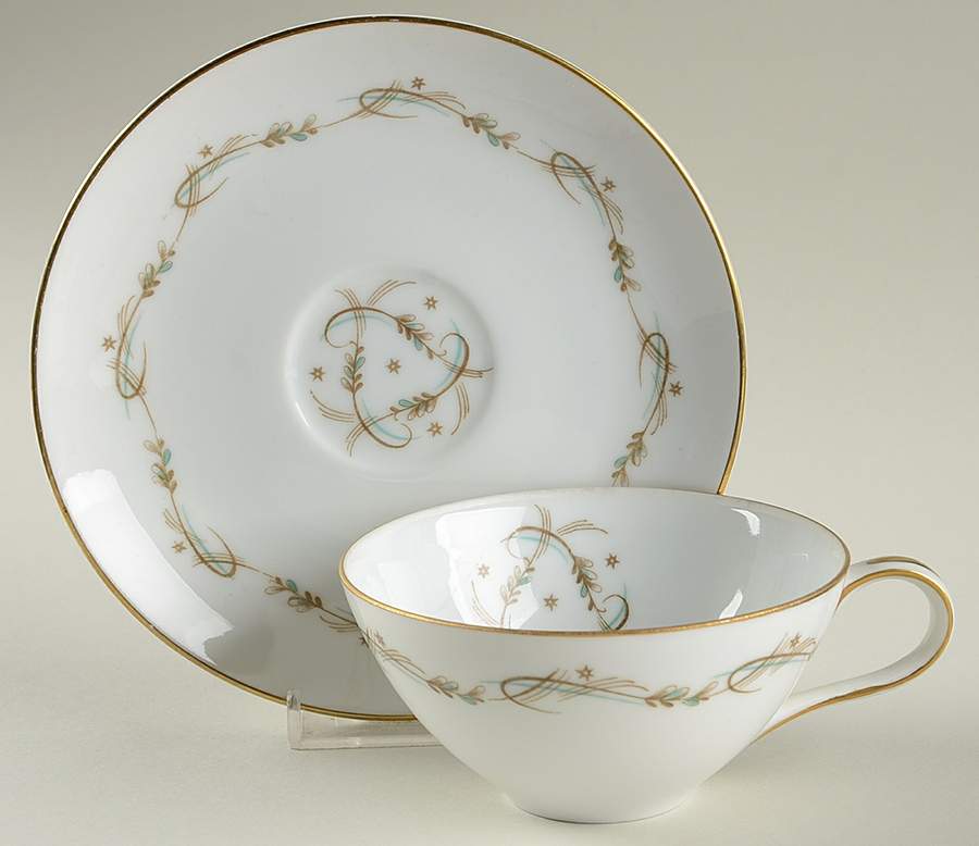 Modern Scroll Flat Cup & Saucer Set by Kyoto-1