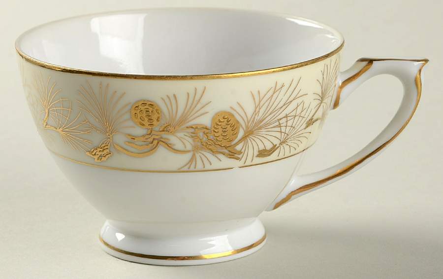 Pine Gold Footed Cup by Kyoto-1