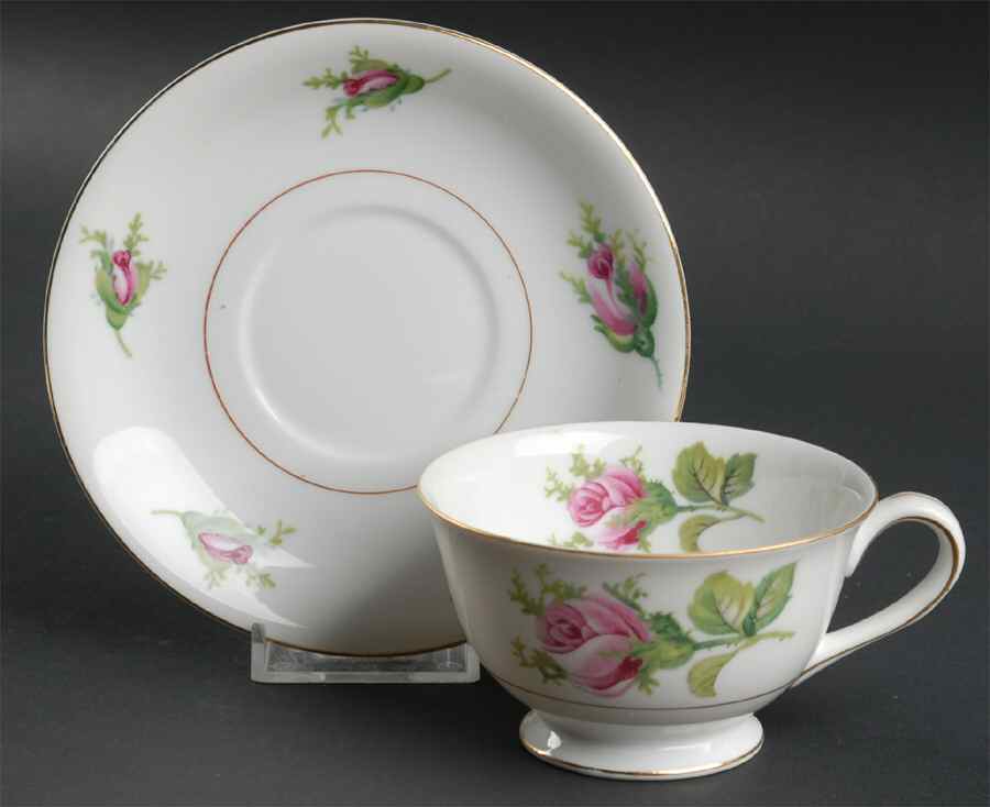 Roseverte Footed Cup & Saucer Set by Kyoto-1