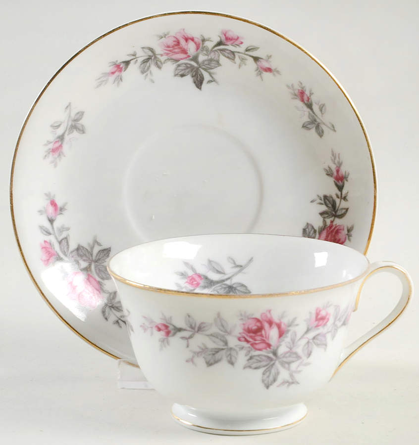 Roxanne Footed Cup & Saucer Set by Kyoto-1