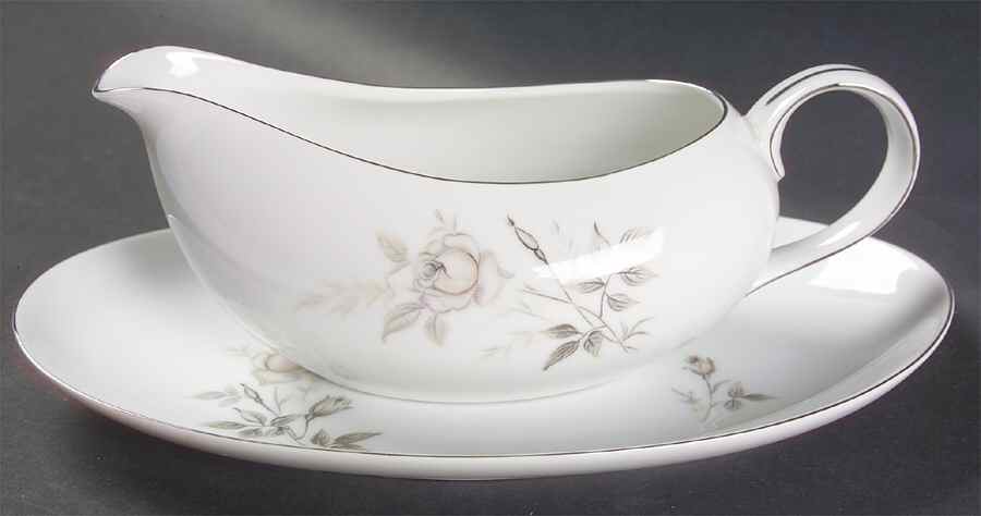 Taunton Gravy Boat & Underplate/Relish by Kyoto-1