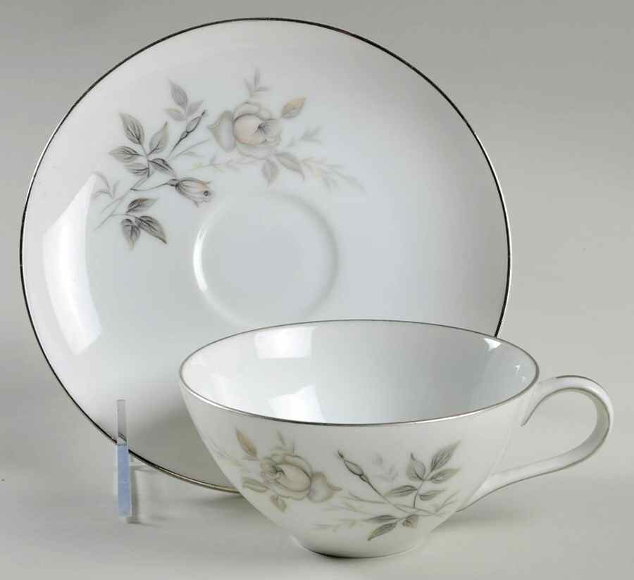 Taunton Flat Cup & Saucer Set by Kyoto-1