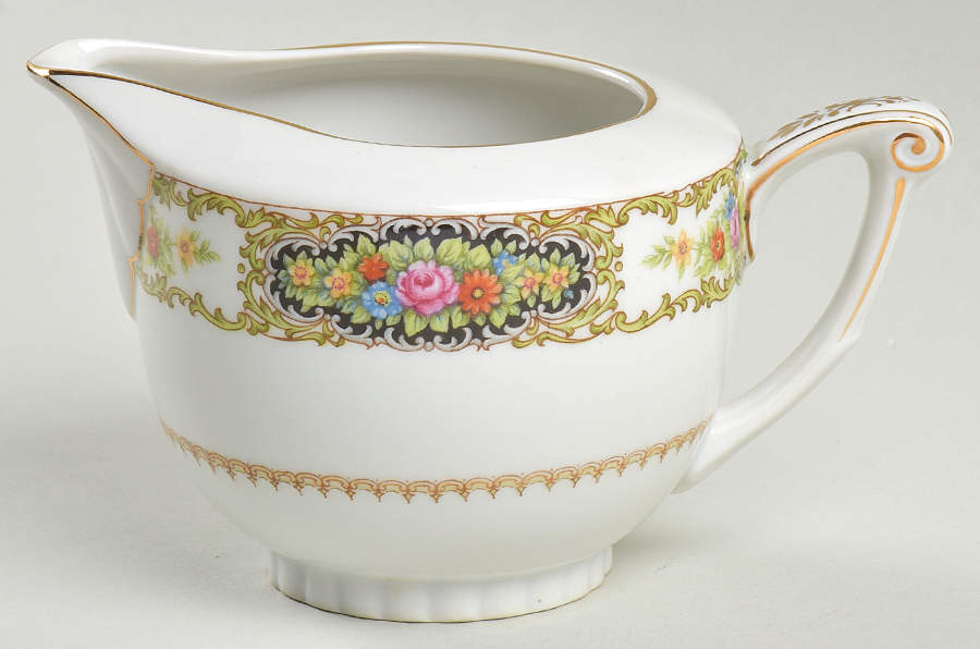 Midnight Queen Creamer by Kingsley (Japan)-1