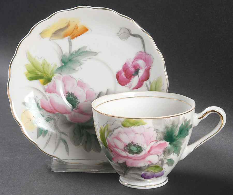 Flower of The Month Series Footed Cup & Saucer Set by Kasuga-1