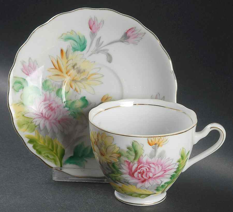 Flower of The Month Series Footed Cup & Saucer Set by Kasuga-1