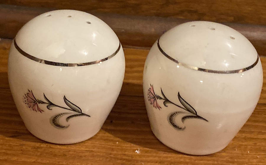 Tiffany Salt & Pepper Set by Edwin Knowles-1