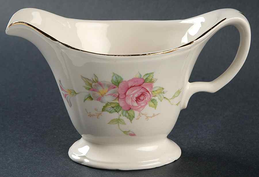 KNO319 (Arcadia) Creamer by Edwin Knowles-1