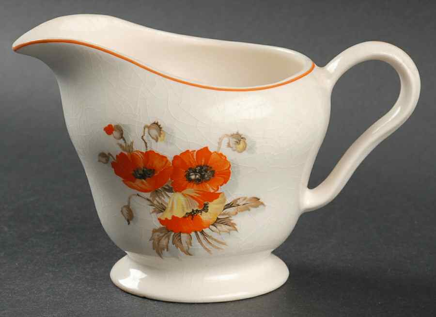 KNO324 Creamer by Edwin Knowles-1