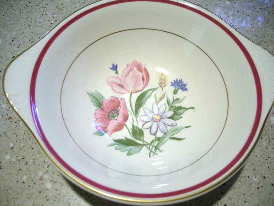 Dubarry Lugged Cereal Bowl by Edwin Knowles-1