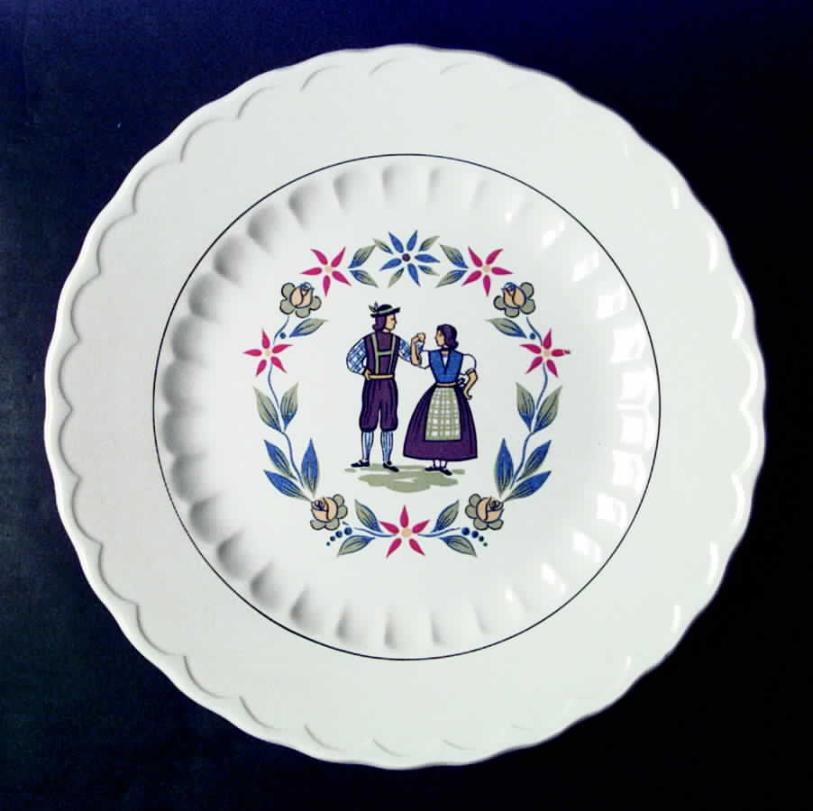 Mayflower Dinner Plate by Edwin Knowles-1
