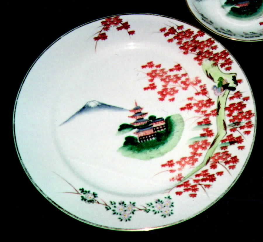 KUT51  Dinner Plate by Kutani-1