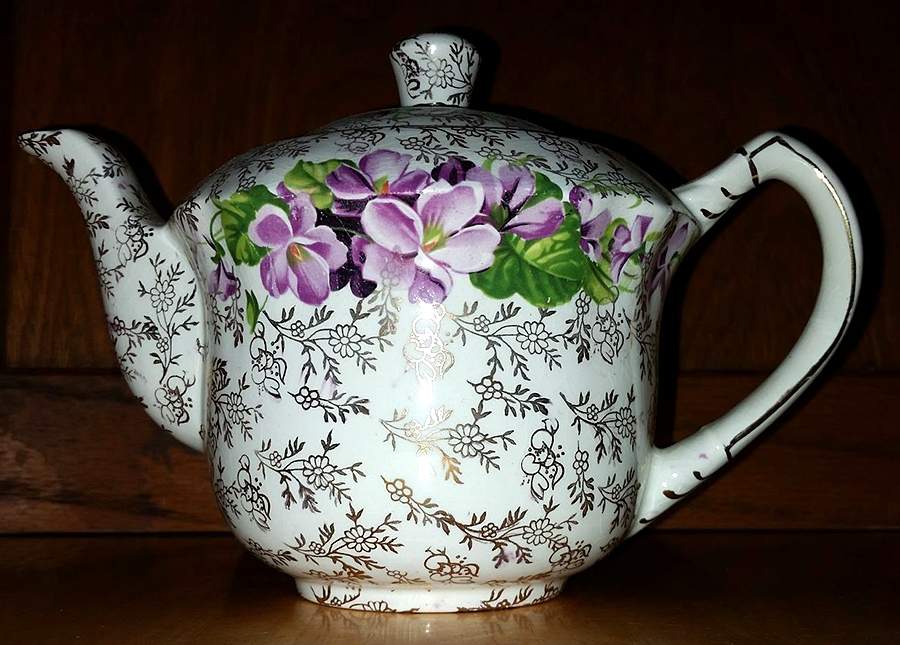 5018 Teapot & Lid by James Kent (England)-1