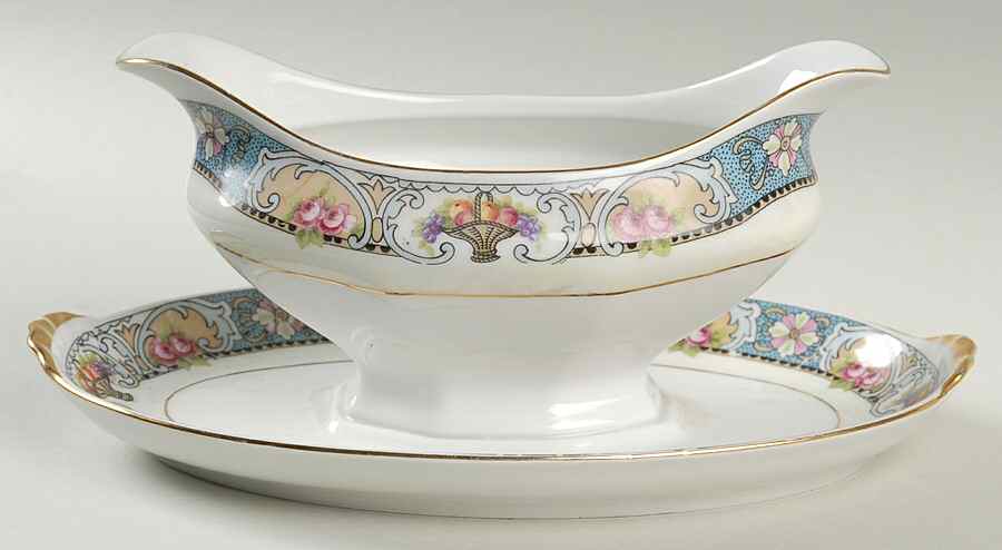 KOE3 Gravy Boat with Attached Underplate by Koenigszelt-1