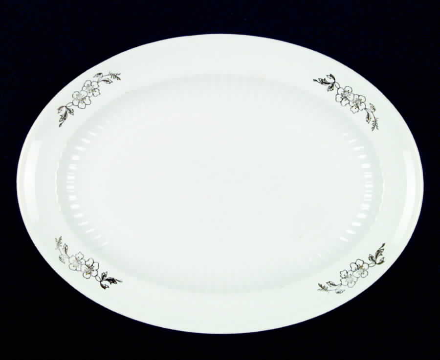 KNO344 14" Oval Serving Platter by Edwin Knowles-1